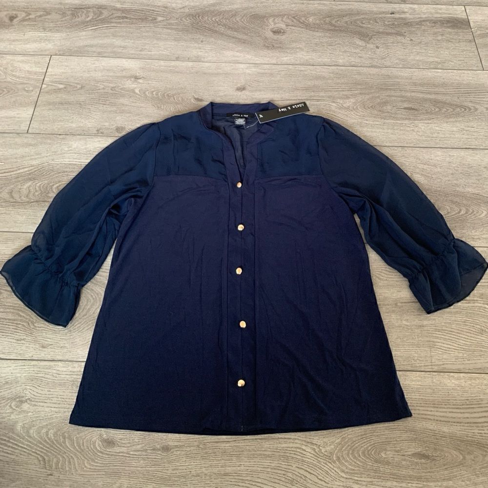 Adele and May woman’s top very beautiful and lightweight